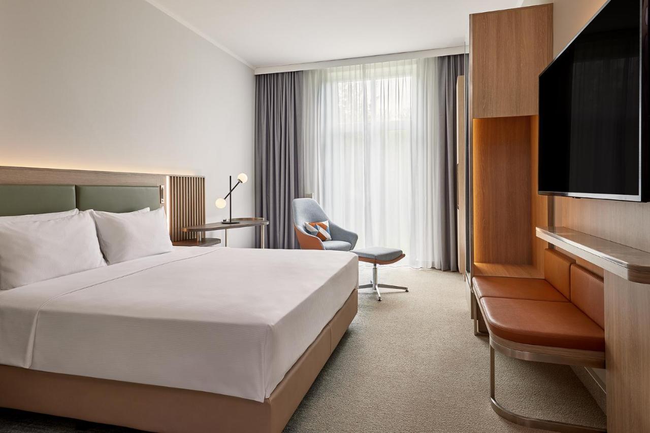 NH Magdeburg Hotel Barleben Bagian luar foto