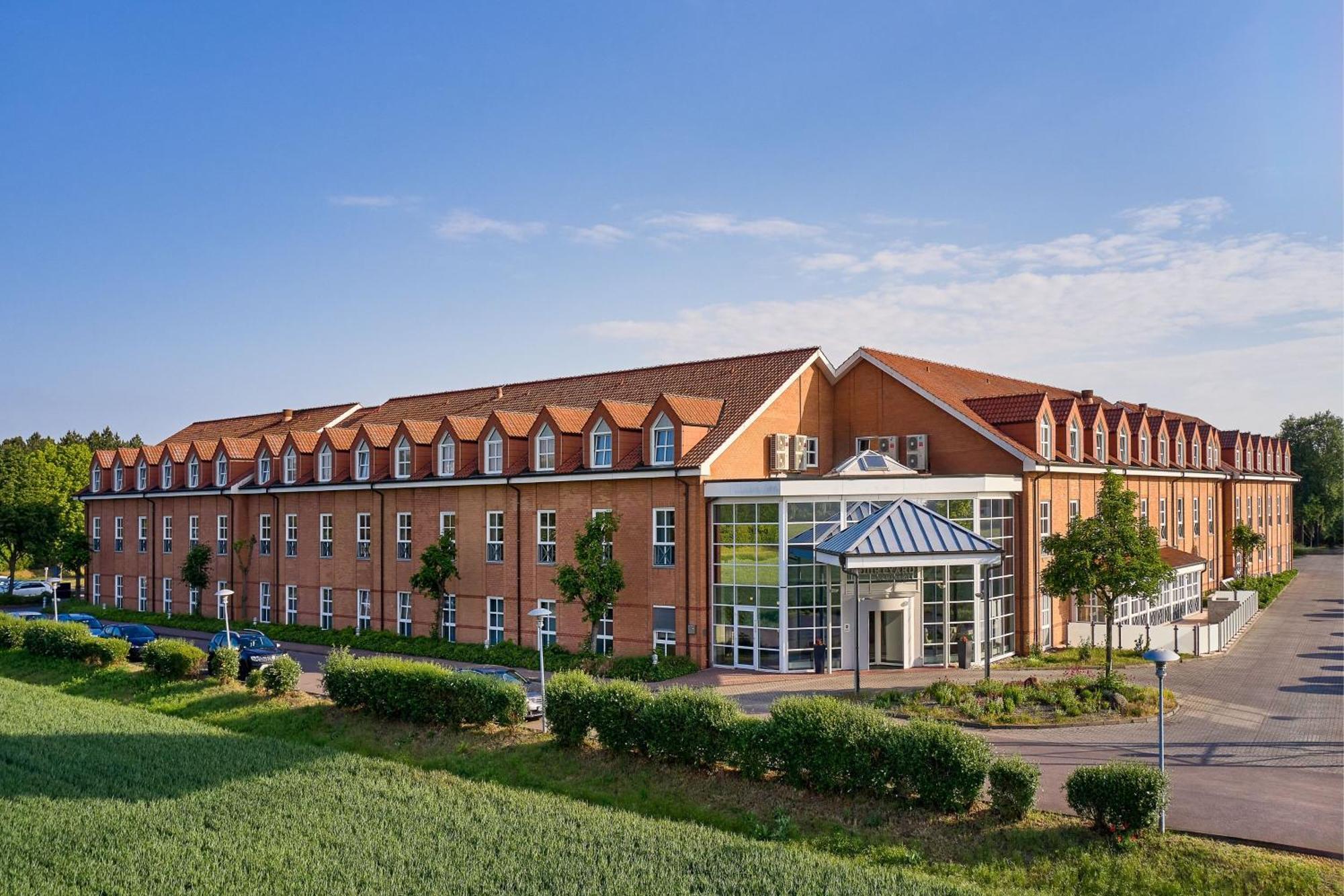 NH Magdeburg Hotel Barleben Bagian luar foto